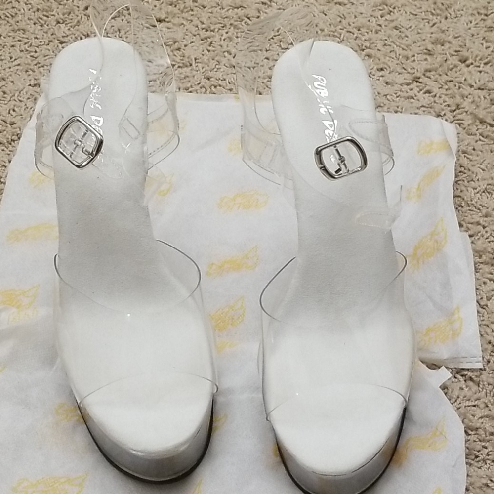 Clear / Transparent Heels - Picture 4 of 5